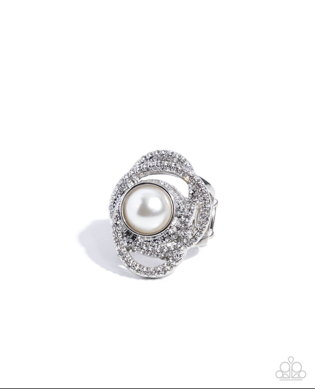 Concentric Chic - White Ring