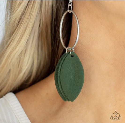 Leafy Laguna - Green Earrings