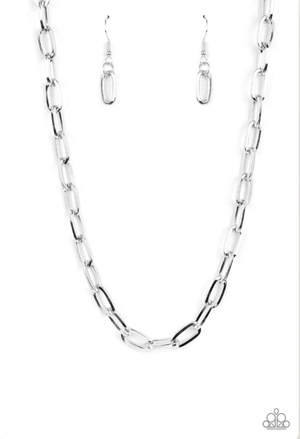 Boston Backdrop - Silver Necklace