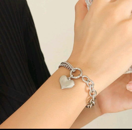 Balling Chains of Heart Silver Bracelet