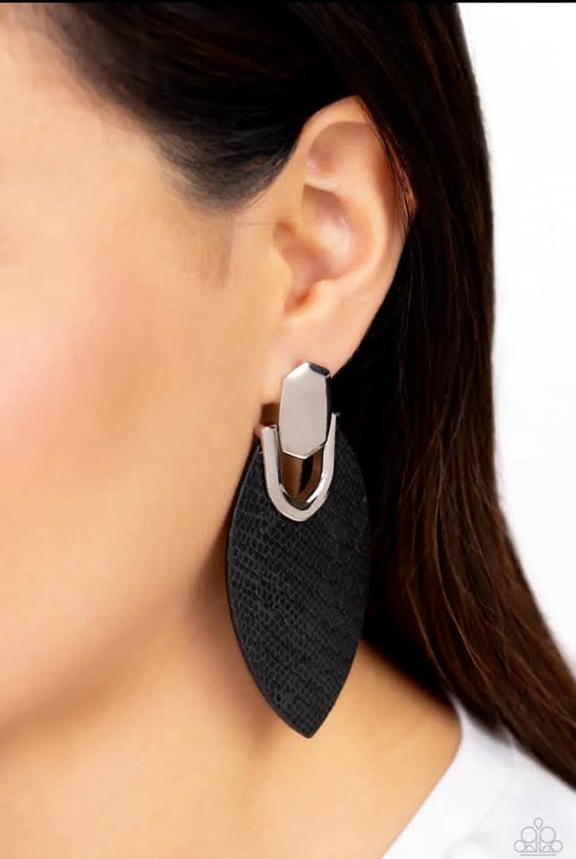 Wildly Workable - Black Earring