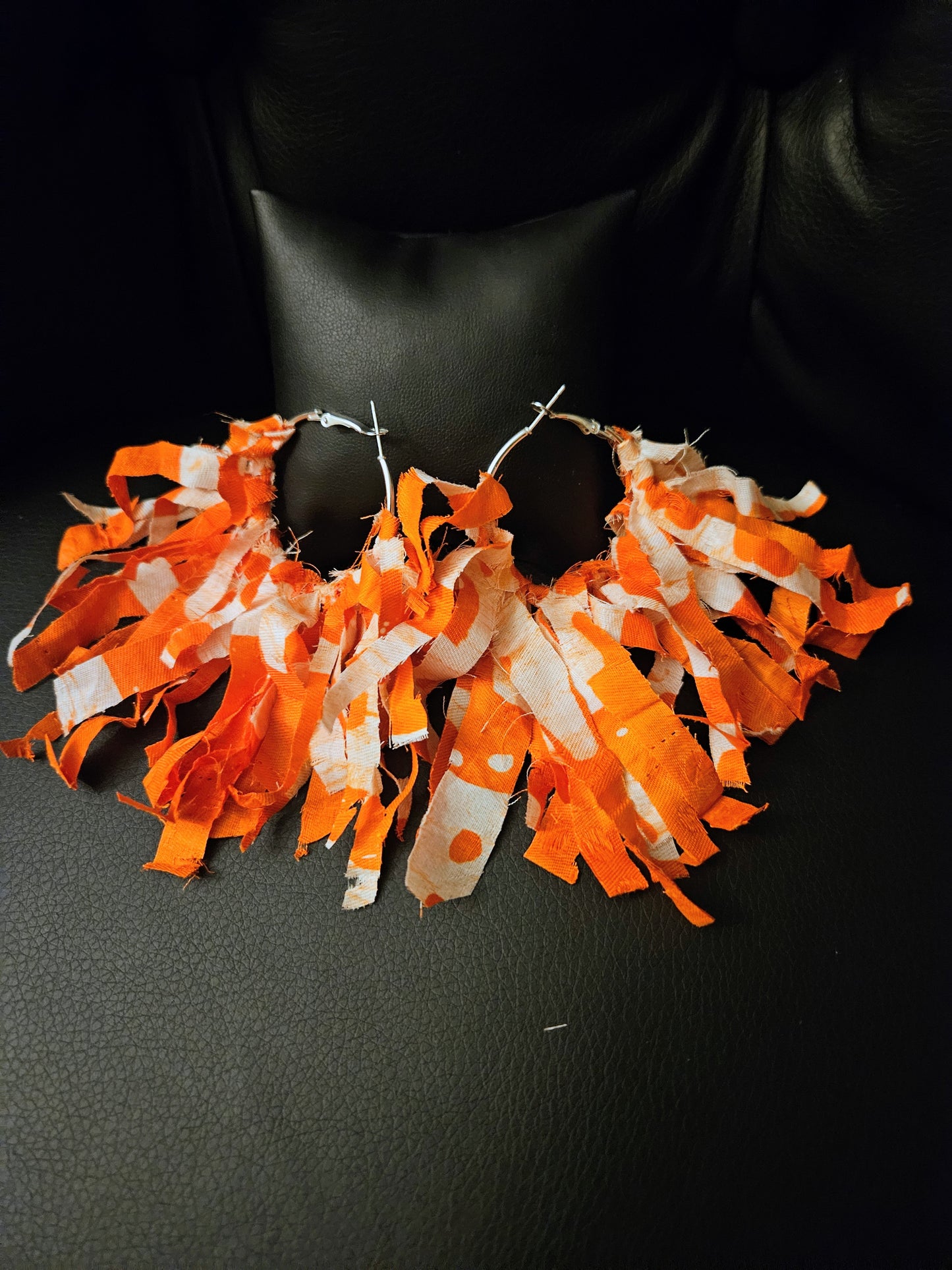 Handmade Design Earring: Orange Cream Confetti