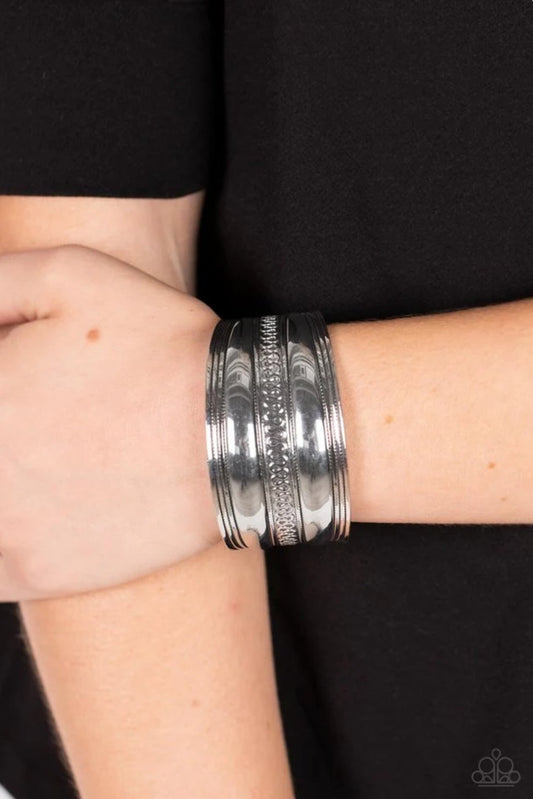 Egyptian Essence - Silver
Bracelet