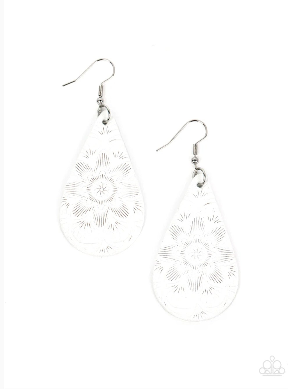 Subtropical Seasons - White Earrings