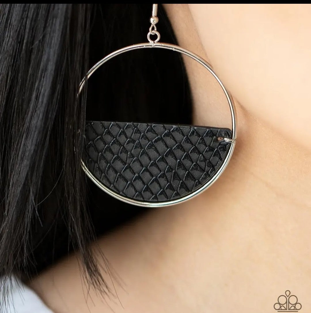 Animal Aesthetic Black Leather Earring