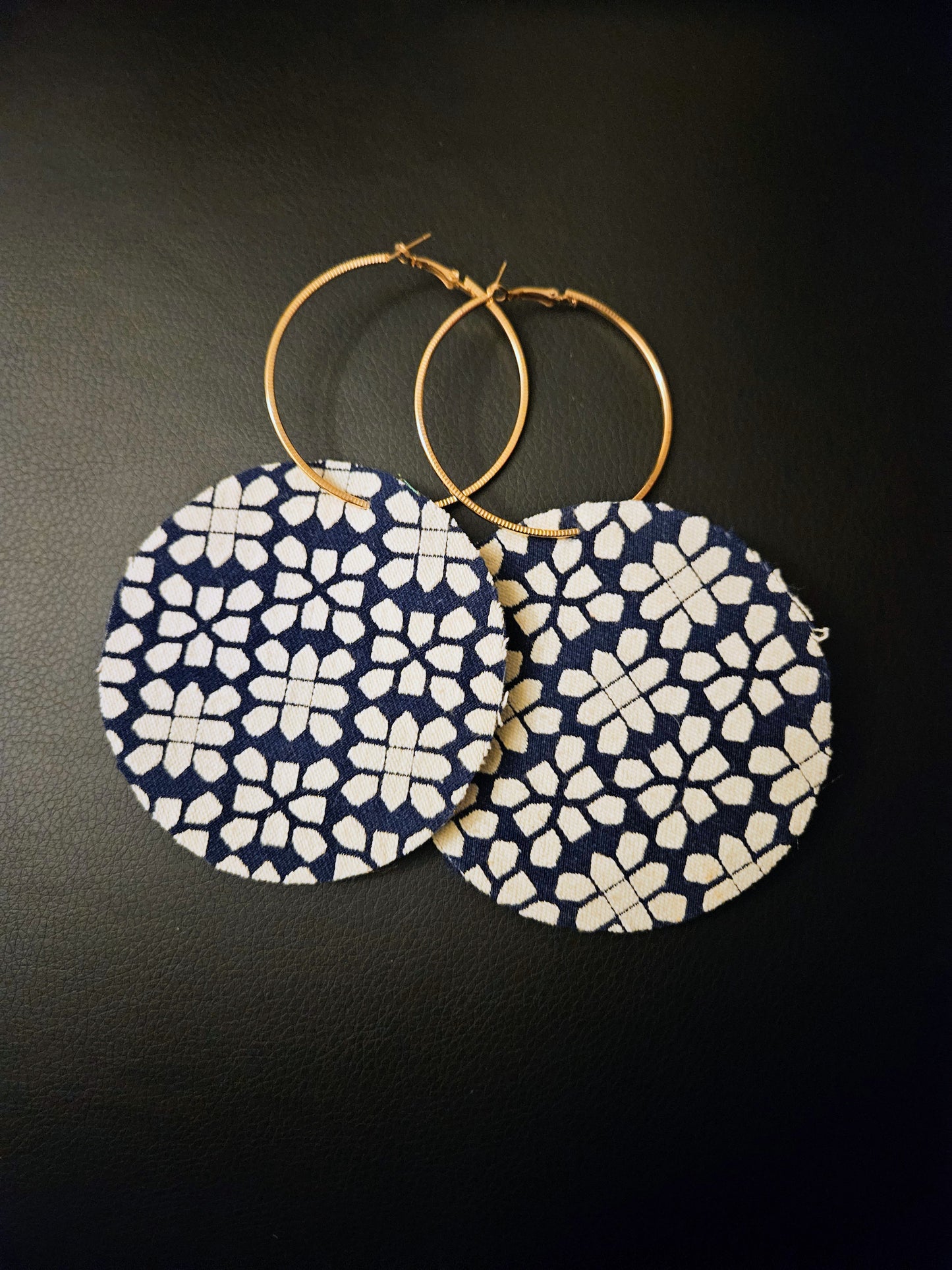 Around Winter Blue Earring